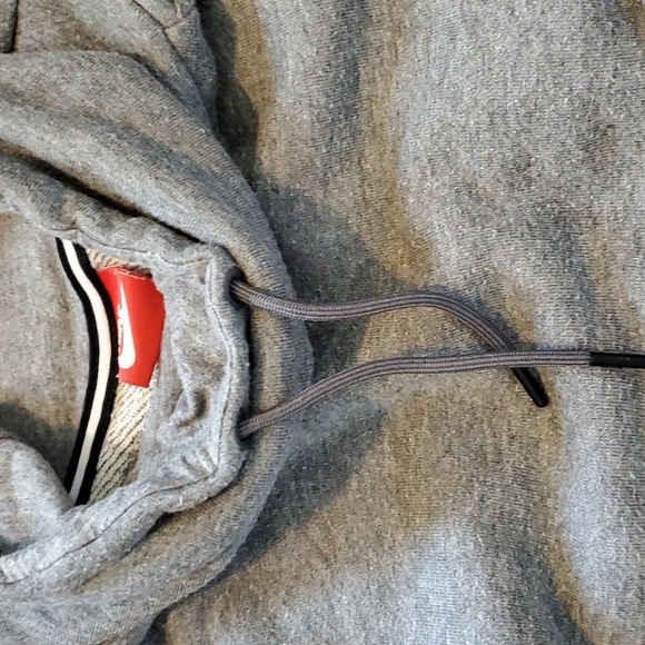 Nike gray sweatshirt with kangaroo pocket and extra zipper pocket XS - Picture 10 of 13